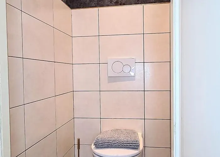 Apartment Maerzstrasse Vienna