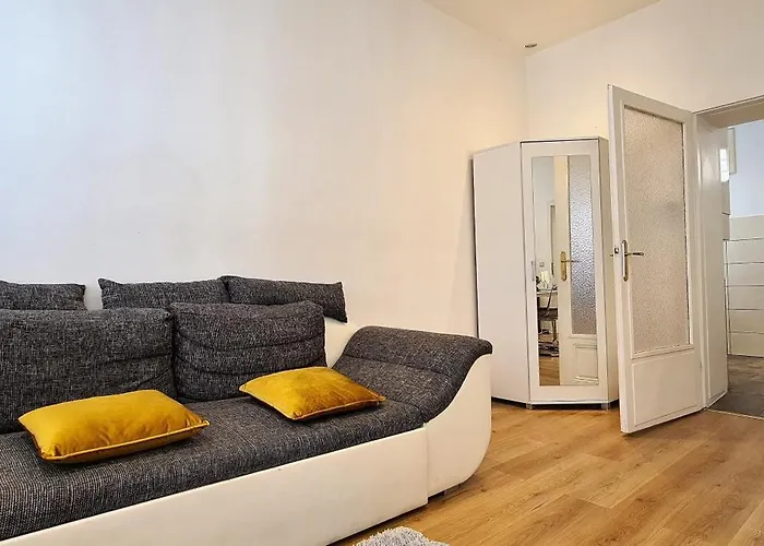 Apartment Maerzstrasse